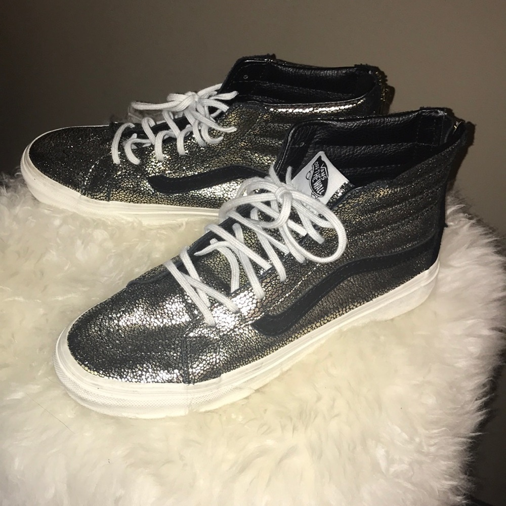 Size 7.5 metallic Vans
